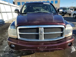 2005 Dodge Durango SLT with VIN 1D4HB48D65F583385, listed as a Copart auction lot 88905735 with 200,446 mi miles and Salvage title. Bid and sale history available at DreamBid. Image 5.