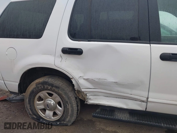 2004 Ford Explorer XLT z VIN 1FMZU73WX4ZA62443, wystawiony jako IAAI lot #41436558 z przebiegiem 154 950 mil mil oraz . Historia ofert i sprzedaży dostępna na DreamBid. Obrazek 6.