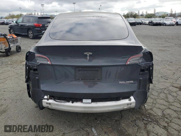 2024 Tesla Model Y Performance with VIN 7SAYGDEF7RF093054, listed as a Copart auction lot 50747985 with 26,907 mi miles and Salvage Title. Bid and sale history available at DreamBid. Image 6.