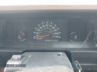 1985 Toyota Pickup с VIN JT4RN55R8F0075812, выставлен на аукционе IAAI как лот 41824106 с пробегом 163 794 миль миль и . История ставок и продаж доступна на DreamBid. Изображение 7.