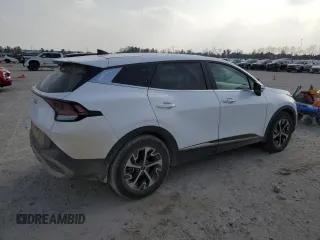 2023 Kia Sportage EX z VIN 5XYK33AF5PG112155, wystawiony jako Copart lot #49034915 z przebiegiem 29 653 mil mil oraz Czysty tytuł • Clean title. Historia ofert i sprzedaży dostępna na DreamBid. Obrazek 3.