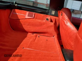 1994 Chevrolet Corvette z VIN 1G1YY22P6R5101716, wystawiony jako Copart lot #70466974 z przebiegiem 75 568 mil mil oraz Szkoda całkowita • Salvage title. Historia ofert i sprzedaży dostępna na DreamBid. Obrazek 10.