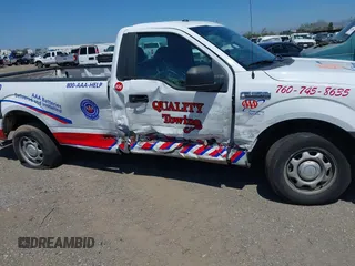 2019 Ford F-150 XL with VIN 1FTMF1CB3KKC86887, listed as a IAAI auction lot 42018920 with 88,479 mi miles. Bid and sale history available at carsss.com. Image 6.