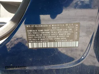 2014 Volkswagen Jetta S z VIN 3VW2K7AJ4EM256582, wystawiony jako IAAI lot #42115329 z przebiegiem 154 096 mil mil oraz . Historia ofert i sprzedaży dostępna na DreamBid. Obrazek 9.