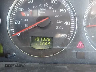 2004 Volvo XC90 с VIN YV1CZ91H141056728, выставлен на аукционе IAAI как лот 41652514 с пробегом 101 326 миль миль и . История ставок и продаж доступна на DreamBid. Изображение 7.