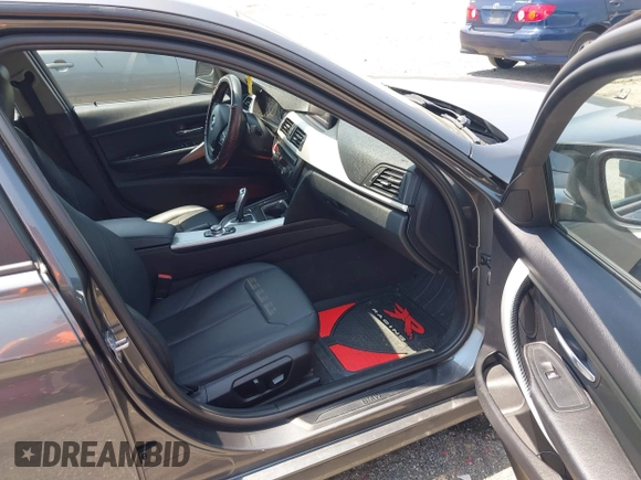 2013 BMW 3 Series 328i xDrive with VIN WBA3B5G54DNS00777, listed as a IAAI auction lot 42433605 with 196,092 mi miles and . Bid and sale history available at DreamBid. Image 5.