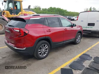 2024 GMC Terrain SLT with VIN 3GKALVEG9RL147422, listed as a IAAI auction lot 42263067 with 23,991 mi miles and . Bid and sale history available at DreamBid. Image 4.