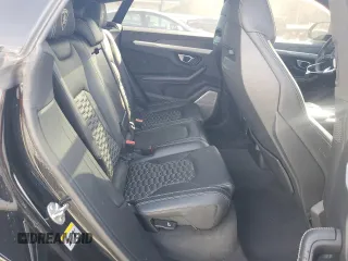 2019 Lamborghini Urus z VIN ZPBUA1ZL4KLA01017, wystawiony jako Copart lot #45752215 z przebiegiem 64 119 mil mil oraz Tytuł czysty. Historia ofert i sprzedaży dostępna na DreamBid. Obrazek 10.