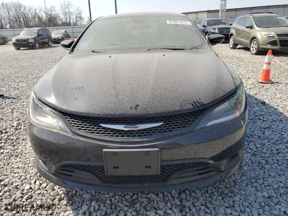 2015 Chrysler 200 S with VIN 1C3CCCDG5FN731987, listed as a Copart auction lot 47821015 with 40,540 mi miles and Non Repairable. Bid and sale history available at carsss.com. Image 5.