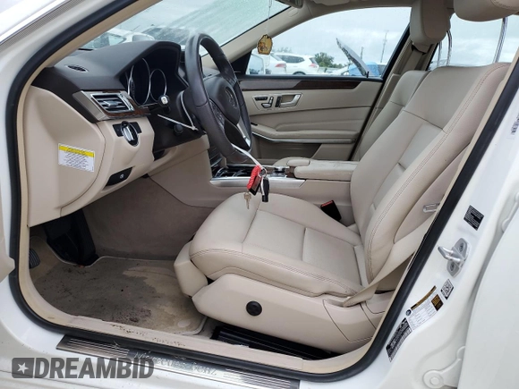 2014 Mercedes-Benz E-Class E 250 BlueTEC Luxury with VIN WDDHF0EB5EA906325, listed as a Copart auction lot 74458984 with Not Provided miles and Salvage Title. Bid and sale history available at carsss.com. Image 7.