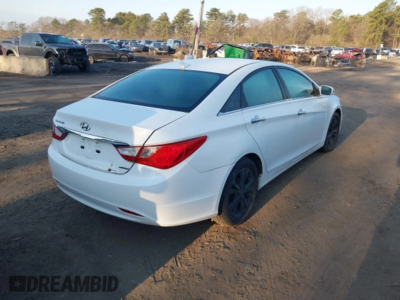 2011 Hyundai Sonata SE with VIN 5NPEC4AC6BH154490, listed as a IAAI auction lot 42012781 with 132,740 mi miles. Bid and sale history available at carsss.com. Image 4.