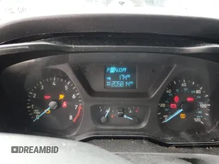 2018 Ford Transit с VIN 1FTYE2CM1JKB06591, выставлен на аукционе Copart как лот 54611555 с пробегом 205 814 миль миль и Списание • Salvage title. История ставок и продаж доступна на DreamBid. Изображение 9.