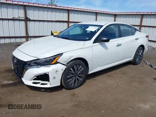 2025 Nissan Altima SV with VIN 1N4BL4DW5SN358521, listed as a IAAI auction lot 42213920 with 5,287 mi miles and . Bid and sale history available at DreamBid. Image 17.