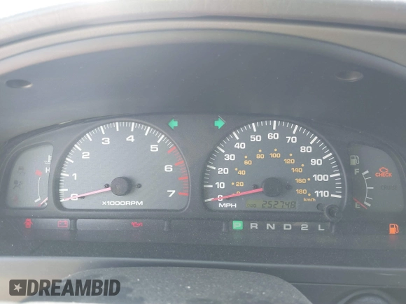 2001 Toyota 4Runner SR5 z VIN JT3GN86R210188837, wystawiony jako IAAI lot #41839104 z przebiegiem 252 748 mil mil oraz . Historia ofert i sprzedaży dostępna na DreamBid. Obrazek 7.