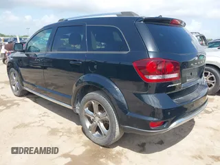 2016 Dodge Journey Crossroad z VIN 3C4PDCGB7GT170865, wystawiony jako IAAI lot #42556832 z przebiegiem 130 164 mil mil oraz . Historia ofert i sprzedaży dostępna na DreamBid. Obrazek 3.