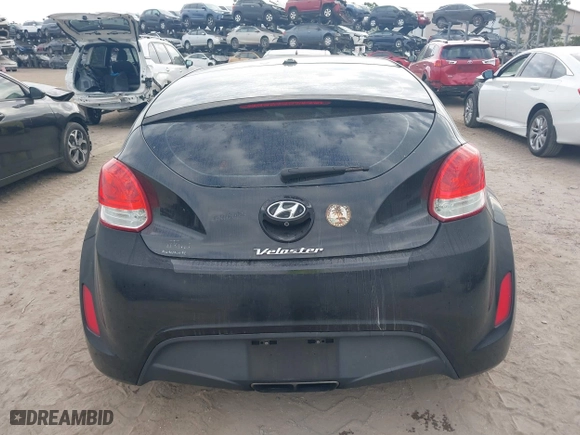 2016 Hyundai Veloster with VIN KMHTC6AD6GU251094, listed as a IAAI auction lot 41971550 with 97,744 mi miles. Bid and sale history available at carsss.com. Image 16.