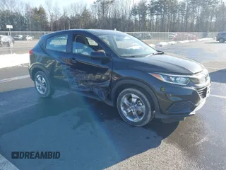 2021 Honda HR-V LX with VIN 3CZRU6H37MM738839, listed as a IAAI auction lot 41736011 with 42,095 mi miles. Bid and sale history available at carsss.com. Image 1.