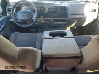 2005 Ford Excursion Special Serv z VIN 1FMNU40L85EC16731, wystawiony jako Copart lot #44333675 z przebiegiem 245 483 mil mil oraz Szkoda całkowita • Salvage title. Historia ofert i sprzedaży dostępna na DreamBid. Obrazek 8.