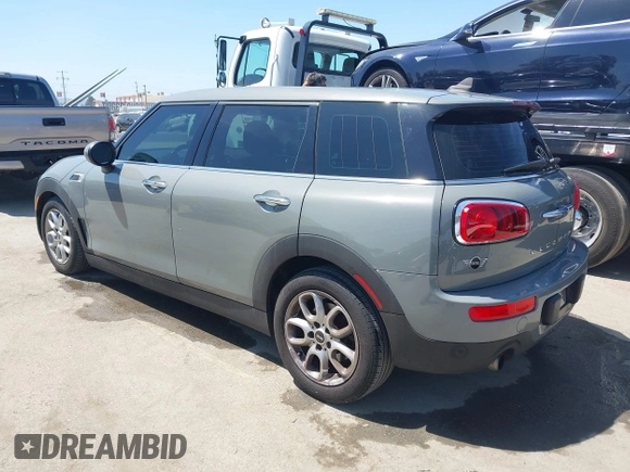 2019 MINI Clubman Cooper with VIN WMWLN5C57K2E34894, listed as a IAAI auction lot 42072962 with 49,274 mi miles and . Bid and sale history available at DreamBid. Image 3.