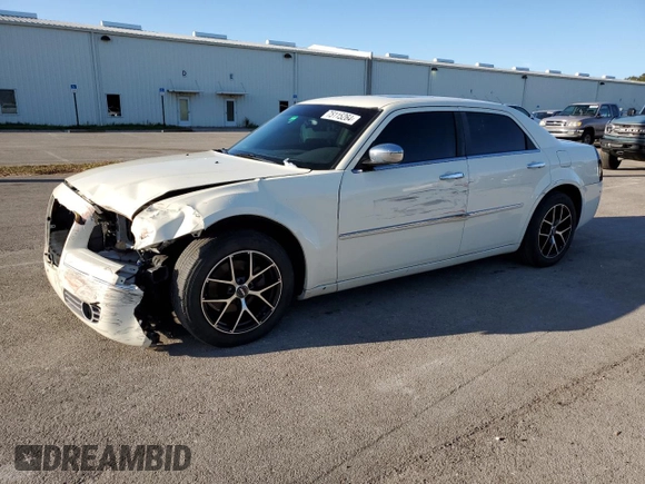 2010 Chrysler 300 Touring with VIN 2C3CA5CV8AH152107, listed as a Copart auction lot 75115264 with 124,995 mi miles and Salvage Title. Bid and sale history available at carsss.com. Image 1.