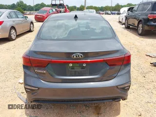 2021 Kia Forte LXS с VIN 3KPF24ADXME267429, выставлен на аукционе IAAI как лот 42589531 с пробегом 94 076 миль миль и . История ставок и продаж доступна на DreamBid. Изображение 16.