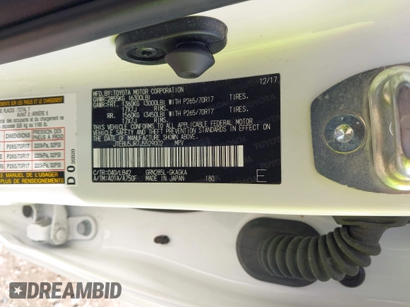 2018 Toyota 4Runner SR5 z VIN JTEBU5JR7J5529002, wystawiony jako IAAI lot #42238283 z przebiegiem 19 243 mil mil oraz . Historia ofert i sprzedaży dostępna na DreamBid. Obrazek 9.
