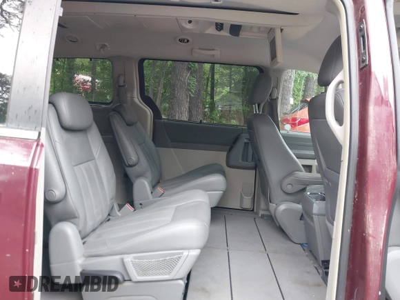 2008 Chrysler Town & Country Touring with VIN 2A8HR54P58R780486, listed as a IAAI auction lot 42226012 with 176,028 mi miles and . Bid and sale history available at DreamBid. Image 8.