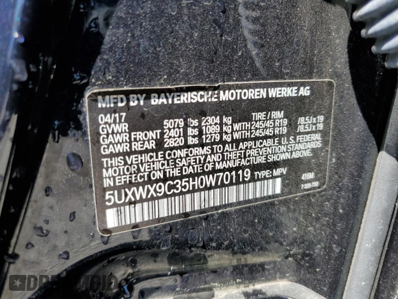 2017 BMW X3 xDrive28i with VIN 5UXWX9C35H0W70119, listed as a Copart auction lot 52718705 with 70,277 mi miles and Salvage Title. Bid and sale history available at DreamBid. Image 13.