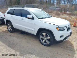 2015 Jeep Grand Cherokee Limited with VIN 1C4RJFBG8FC186136, listed as a IAAI auction lot 41825046 with 102,445 mi miles. Bid and sale history available at carsss.com. Image 1.