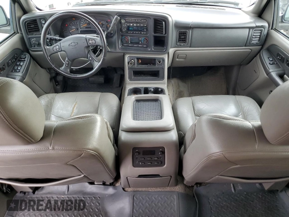 2003 Chevrolet Suburban LT with VIN 3GNFK16Z23G285145, listed as a Copart auction lot 68668324 with 286,805 mi miles and Salvage Title. Bid and sale history available at carsss.com. Image 8.