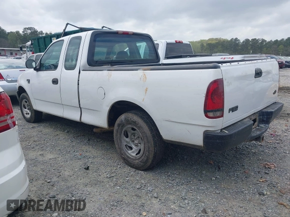 2001 Ford F-150 XL z VIN 1FTRX17W81NB41082, wystawiony jako IAAI lot #41943194 z przebiegiem 207 544 mil mil oraz . Historia ofert i sprzedaży dostępna na DreamBid. Obrazek 3.