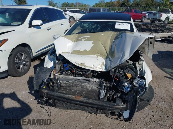 2012 Volkswagen Eos Komfort with VIN WVWBW7AH9CV017620, listed as a IAAI auction lot 40945479 with 96,444 mi miles and . Bid and sale history available at DreamBid. Image 12.