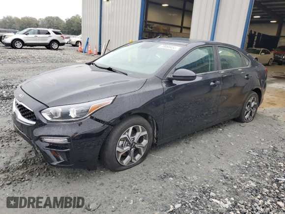 2021 Kia Forte LXS with VIN 3KPF24AD3ME370255, listed as a Copart auction lot 79855934 with 26,057 mi miles and Salvage title. Bid and sale history available at DreamBid. Image 1.