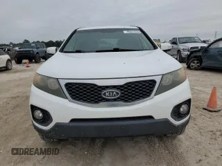 2011 Kia Sorento LX with VIN 5XYKT3A13BG133986, listed as a Copart auction lot 45411515 with 201,884 mi miles and Salvage Title. Bid and sale history available at carsss.com. Image 5.
