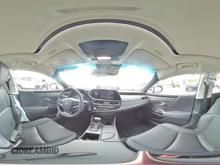 2022 Lexus ES 350 z VIN 58ADZ1B17NU123334, wystawiony jako Copart lot #50941185 z przebiegiem 49 065 mil mil oraz Szkody całkowita. Historia ofert i sprzedaży dostępna na DreamBid. Obrazek 14.