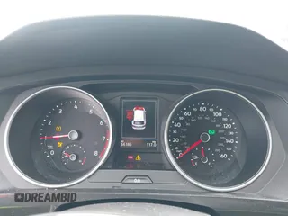 2018 Volkswagen Tiguan S с VIN 3VV0B7AXXJM051617, выставлен на аукционе IAAI как лот 41976860 с пробегом 66 186 миль миль и . История ставок и продаж доступна на DreamBid. Изображение 7.