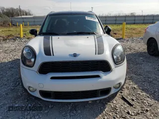 2012 MINI Countryman S with VIN WMWZC3C52CWP20082, listed as a Copart auction lot 47286305 with 60,968 mi miles and Salvage Title. Bid and sale history available at DreamBid. Image 5.
