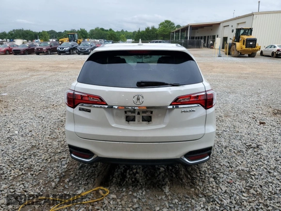 2018 Acura RDX Technology z VIN 5J8TB3H57JL012950, wystawiony jako Copart lot #58347095 z przebiegiem 79 717 mil mil oraz Szkoda całkowita • Salvage title. Historia ofert i sprzedaży dostępna na DreamBid. Obrazek 6.
