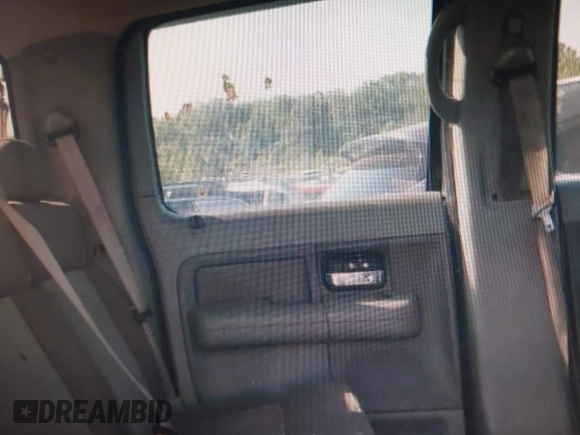 2004 Ford F-150 XLT with VIN 1FTRW14W54KC03745, listed as a IAAI auction lot 42726871 with 267,390 mi miles and . Bid and sale history available at DreamBid. Image 8.