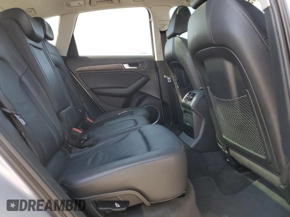 2016 Audi Q5 Premium Plus с VIN WA1L2AFP2GA012988, выставлен на аукционе Copart как лот 61690975 с пробегом 86 140 миль миль и Списание • Salvage title. История ставок и продаж доступна на DreamBid. Изображение 11.