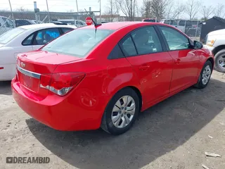 2014 Chevrolet Cruze LS with VIN 1G1PA5SH7E7409972, listed as a IAAI auction lot 41919562 with 111,777 mi miles. Bid and sale history available at carsss.com. Image 4.