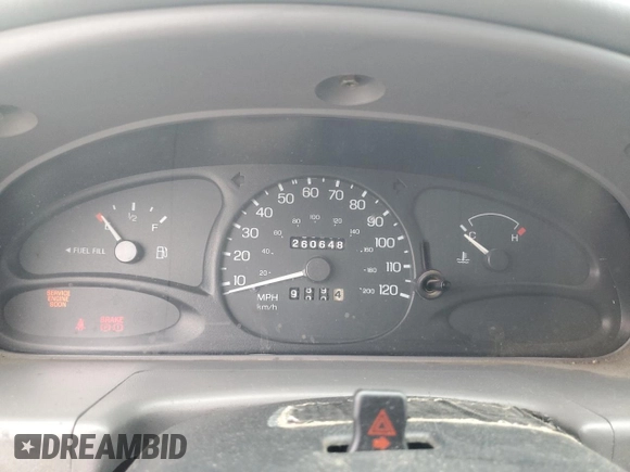 2002 Ford Escort Fleet Standard with VIN 3FAFP13PX2R193982, listed as a Copart auction lot 86896044 with 260,648 mi miles and Salvage title. Bid and sale history available at DreamBid. Image 9.