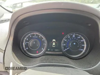2014 Hyundai Azera Limited with VIN KMHFH4JG1EA423897, listed as a Copart auction lot 64299715 with 129,381 mi miles and Non repairable. Bid and sale history available at DreamBid. Image 9.