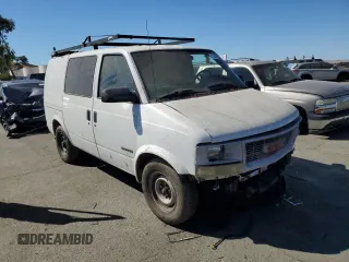2000 GMC Safari Cargo with VIN 1GTDM19W4YB533844, listed as a Copart auction lot 71478084 with Not Provided miles and Salvage Title. Bid and sale history available at carsss.com. Image 4.