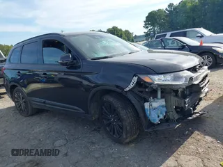 2020 Mitsubishi Outlander SE z VIN JA4AD3A39LZ031129, wystawiony jako IAAI lot #40262423 z przebiegiem 67 241 mil mil oraz . Historia ofert i sprzedaży dostępna na DreamBid. Obrazek 1.