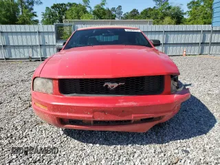 2009 Ford Mustang with VIN 1ZVHT84N695118663, listed as a Copart auction lot 52925015 with 254,413 mi miles and Salvage title. Bid and sale history available at DreamBid. Image 5.