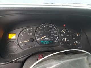 2002 Chevrolet Silverado 1500 LS with VIN 2GCEC19T821367753, listed as a Copart auction lot 53309575 with 321,807 mi miles and Salvage Title. Bid and sale history available at carsss.com. Image 9.