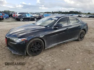 2019 Alfa Romeo Giulia with VIN ZARFANAN9K7612194, listed as a Copart auction lot 86919154 with 101,685 mi miles and Salvage Title. Bid and sale history available at carsss.com. Image 1.