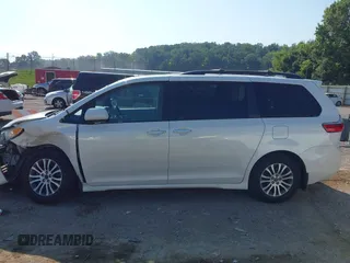 2020 Toyota Sienna XLE Auto Access Seat with VIN 5TDYZ3DC5LS048304, listed as a IAAI auction lot 42658852 with 53,797 mi miles and . Bid and sale history available at DreamBid. Image 14.