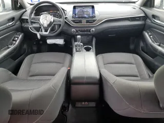 2023 Nissan Altima SV z VIN 1N4BL4DV7PN330976, wystawiony jako Copart lot #56549885 z przebiegiem 40 420 mil mil oraz Szkoda całkowita • Salvage title. Historia ofert i sprzedaży dostępna na DreamBid. Obrazek 8.